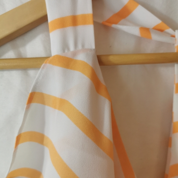 Maurice's, small, orange and white - Picture 6 of 13